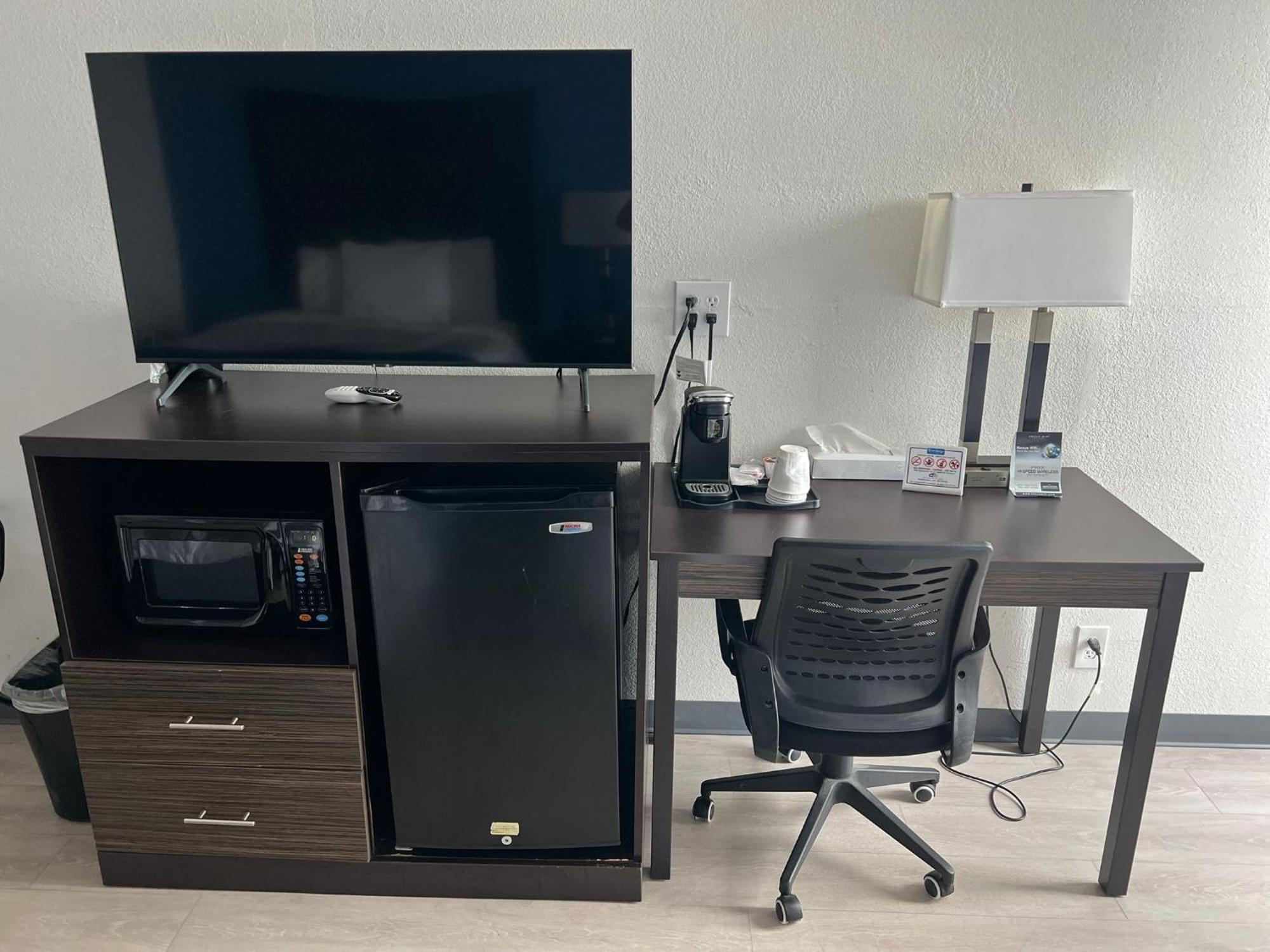Travelodge By Wyndham Gallipolis Esterno foto