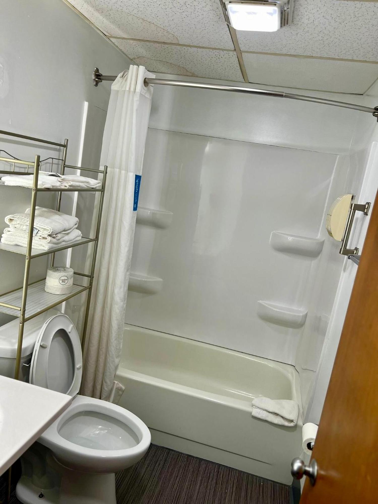 Travelodge By Wyndham Gallipolis Esterno foto